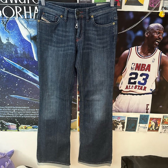 DIESEL women's bebel b.c. stretch flare jeans with embroidered pockets. W28 L32. - Picture 3 of 10